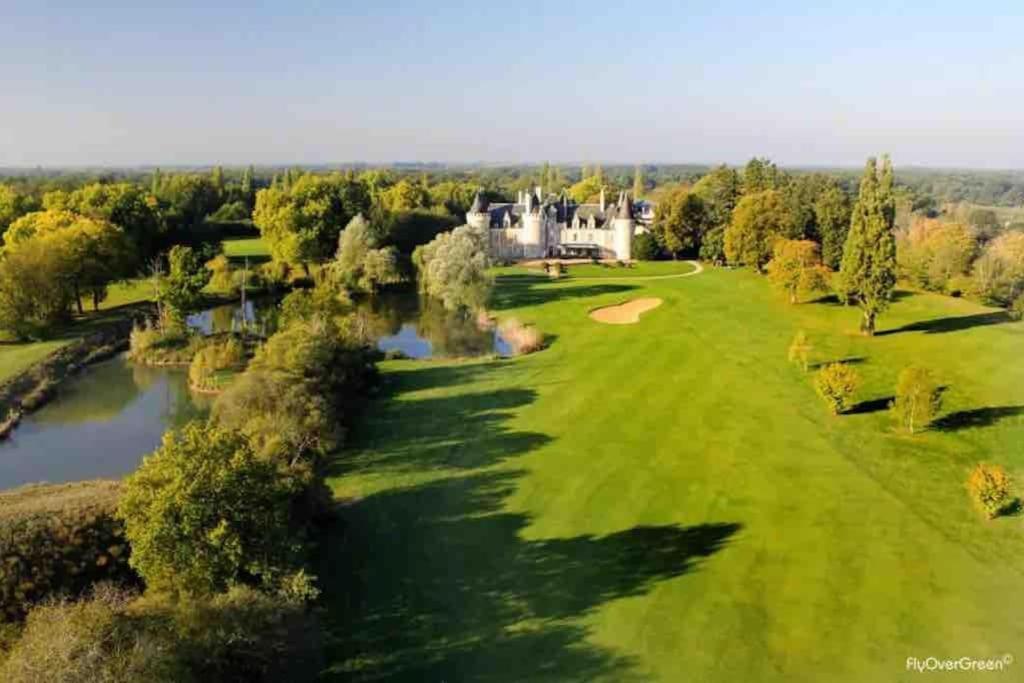 Gite Chalet-Piscine "Belle-Etoile" Touraine Anjou Courcelles-de-Touraine Exteriör bild