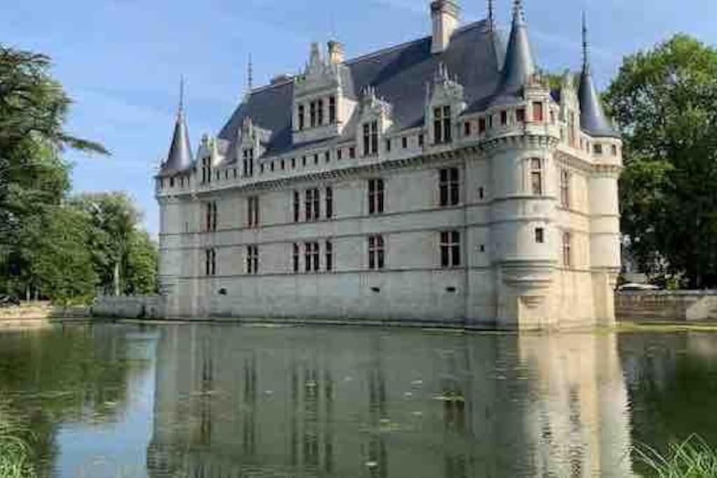 Gite Chalet-Piscine "Belle-Etoile" Touraine Anjou Courcelles-de-Touraine Exteriör bild