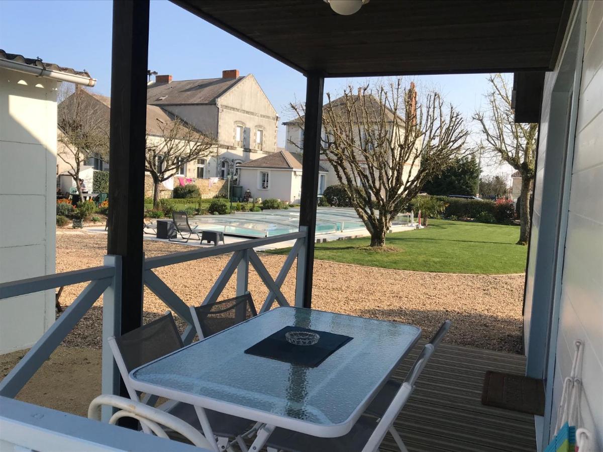 Gite Chalet-Piscine "Belle-Etoile" Touraine Anjou Courcelles-de-Touraine Exteriör bild